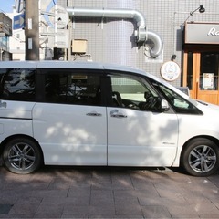 8人乗り‼️25年式❗️大人気☆日産 セレナ ライダー S-HYBRID ☆Bluetooth対応ナビ付き☆走行中DVD見れます☆便利なバックカメラ付き☆ETC付き☆便利な電動スライドドア付き♪しかも両側☆事故修復歴無し☆クルーズコントロ☆車内広々三列シート！の画像