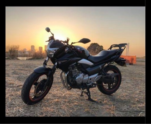 スズキ GSR250
