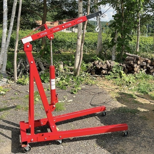 エンジンクレーン　最大2t