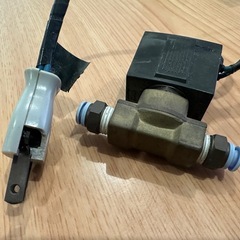 電磁弁の画像