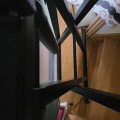 高さを変えられるテーブルですの画像
