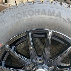 美品 スタッドレスタイヤ265/65R17のホイール付４本セット の画像