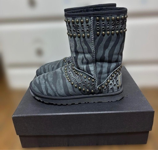 UGG ブーツ