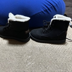 未使用！SPORT FASHION SHOESファー付きブラックムートンブーツの画像