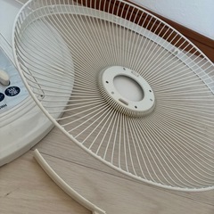 扇風機　ユアサ　ジャンクの画像