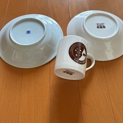 たち吉皿，CoCo壱カレー皿，マグカップの画像