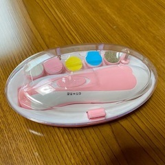 【新品✨】赤ちゃん👶🏻電動爪切り　爪やすりセットの画像