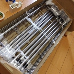 ハンガーラック ワードローブ スチールラックの画像