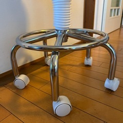 昇降カウンターチェア美品の画像