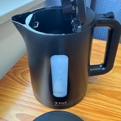 ティファール　1.7L       
T-fal Element  の画像