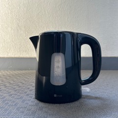 電気ケトル　1リットルの画像