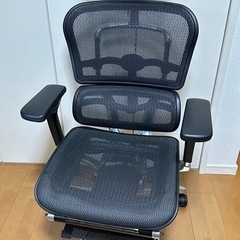 エルゴヒューマン　オフィスチェアの画像