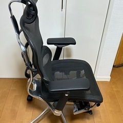 エルゴヒューマン　オフィスチェアの画像
