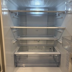 【2018年製】冷凍冷蔵庫【10,000円】の画像