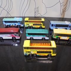 トミカバス　7台の画像