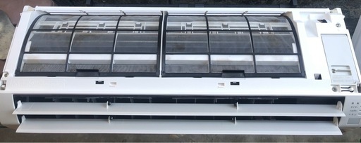 ルームエアコン