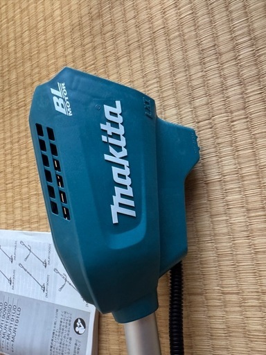 マキタ　充電式　草刈機 MUR190　