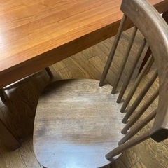 伸縮式ダイニングテーブルセットの画像