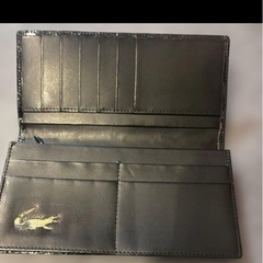 クロコダイル革　財布　シャイニング加工の画像
