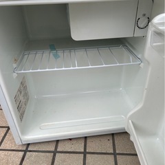 2009年製MORITA（森田電工） MR-D05BB 46L小型冷蔵庫の画像