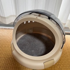 キャットタワー&猫キャリー(ドーム型)の2点セットでの画像