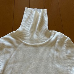 白 ニット （断捨離中
）の画像