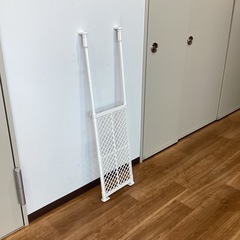 突張棚　【町田市再生家具】　0921Bの画像
