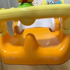 アンパンマンバスチェアの画像