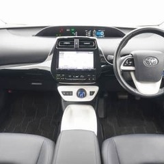 【自社ローン対象】トヨタ　プリウス　障害物センサー　バックカメラ　ETCの画像