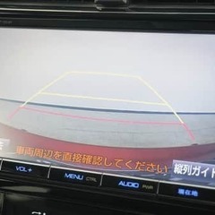 【自社ローン対象】トヨタ　プリウス　障害物センサー　バックカメラ　ETCの画像