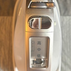近々削除　2020年製　日立　コードレススチームアイロンの画像