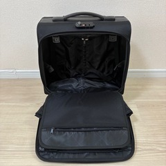 【受渡予定者決まりました】スーツケース 1〜2泊  機内持ち込み可能 ブラック キャリーケースの画像