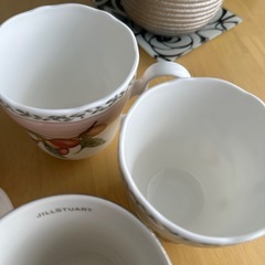 ノリタケなどマグカップ4点セットの画像