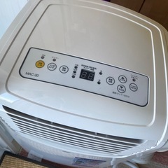 ナカトミ製の移動式エアコン　MAC-20 の画像