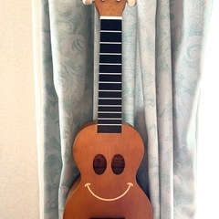 【ジャンク品】ウクレレ(mahalo)の画像