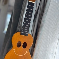 【ジャンク品】ウクレレ(mahalo)の画像