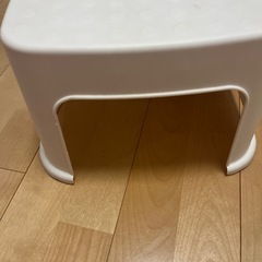 ベビー　洗面所　踏み台　足おき　トイレにもの画像