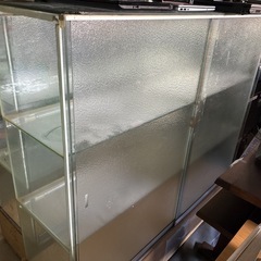 ガラスケース2個　現状品の画像