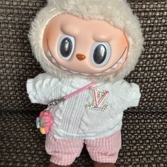 ラブブ LABUBU お洋服 お譲り まとめ売り 5セットの画像