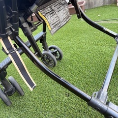 combiベビーカーの画像