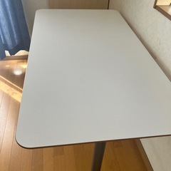 テーブルの画像