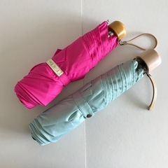 【決まりました】折りたたみ傘　ピンク　水色　ブルー 無地の画像