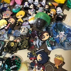 鬼滅キーホルダーなどの画像