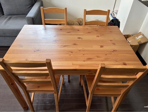 IKEA ヨックモック JOKKMOKダイニングテーブル、チェア4脚セット パイン材テーブル