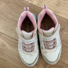 19㎝スニーカの画像
