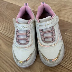 19㎝スニーカの画像