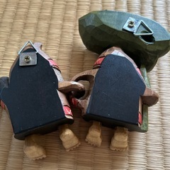  木彫りの置物の画像