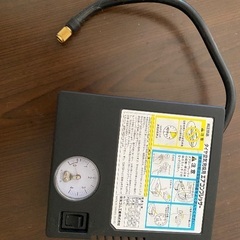 タイヤ空気重鎮エアコンプレッサーの画像