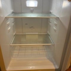 美品冷蔵庫　2021年製の画像
