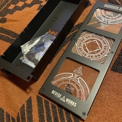 DEVISE WORKS X ANCAM 38灯のディスプレイボックスの画像